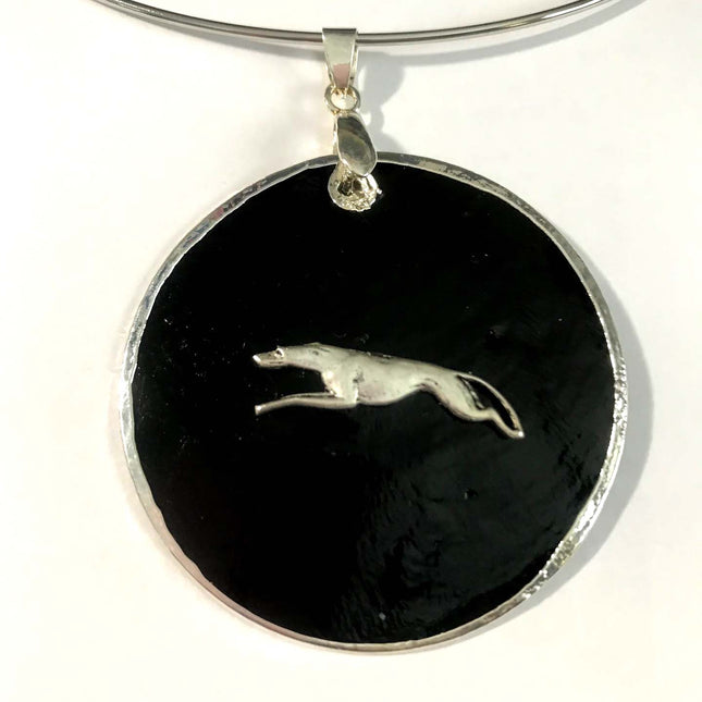 Greyhound Neckring - Black Shell Pendant with SP Greyhound